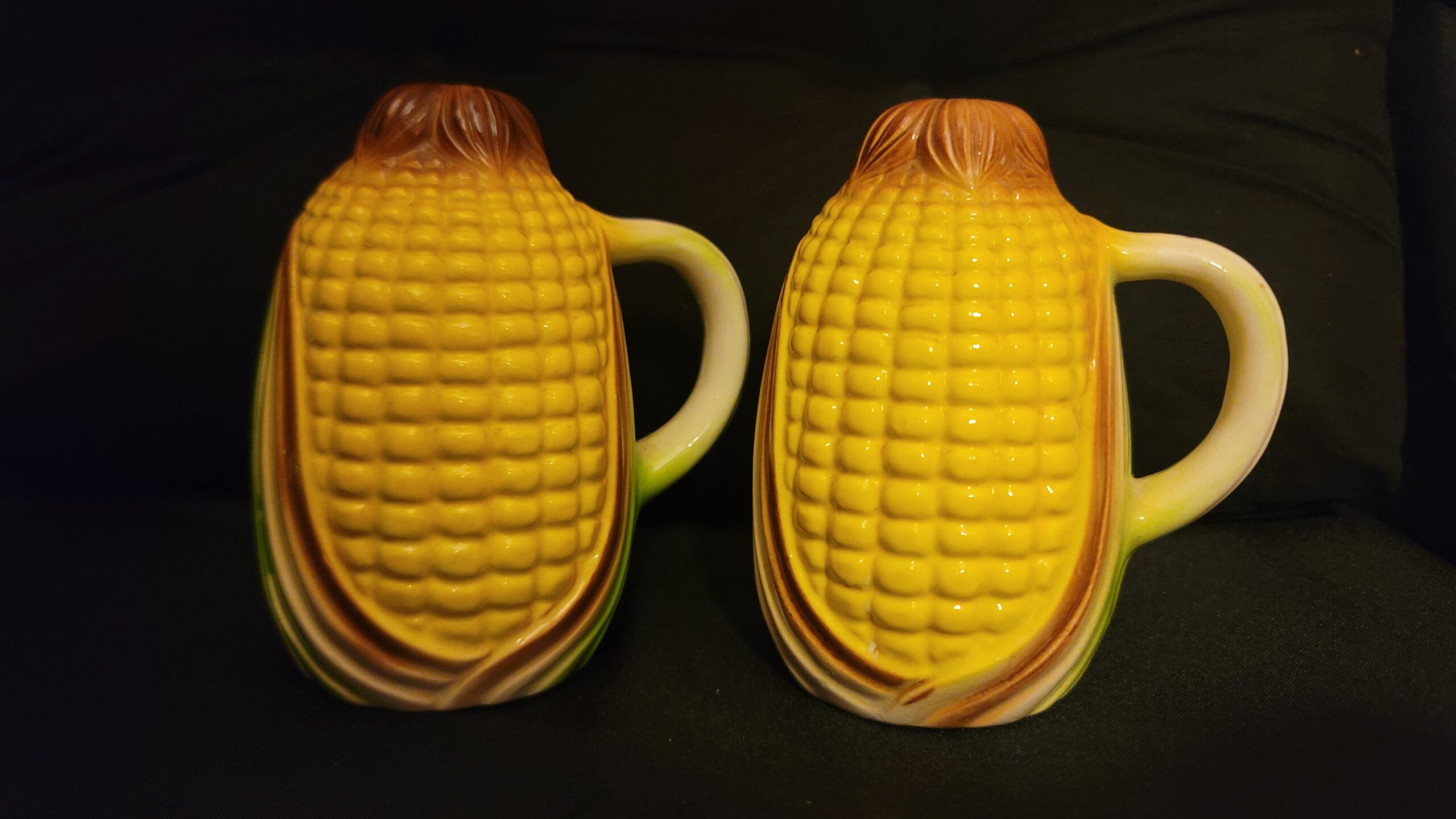 Vintage Corn on the Cob Salt & Pepper Shakers 