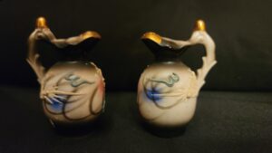 Vintage Salt and Pepper Shakers / Oriental / Moriage Dragonware