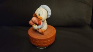 Vintage Figurine / Disney Babies Donald Musicbox